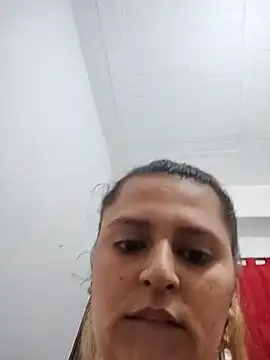 Miss balloonsmila online show from December 21, 2024, 11:02 pm