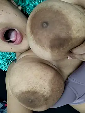 Miss balloonsmila online show from January 9, 2025, 11:56 pm