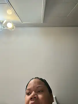 InterRacialFacial7296 online show from June 25, 2026, 1:15 pm