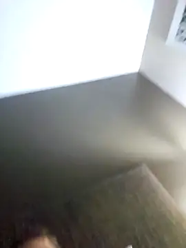 tileguyyy online show from December 23, 2025, 4:10 am