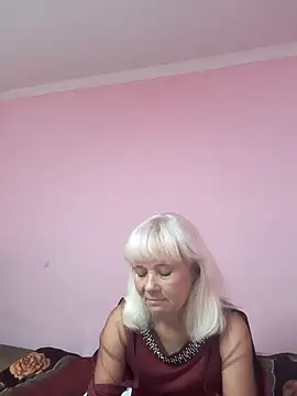 sakura blonde online show from September 27, 2025, 7:52 pm