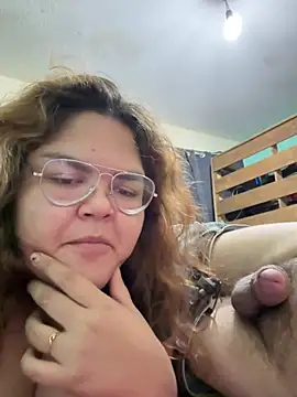 Snapshot of gamelby chatting on December 18, 2024, 1:05 am gamelby online show from December 18, 2024, 1:05 am