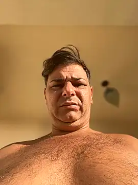 Snapshot of SecretlyDD chatting on February 27, 2026, 5:18 am SecretlyDD online show from February 27, 2026, 5:18 am