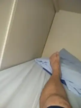 Away Smit online show from February 9, 2026, 1:59 pm