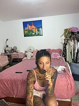 Lucky Deniz online show from August 7, 2026, 8:27 am