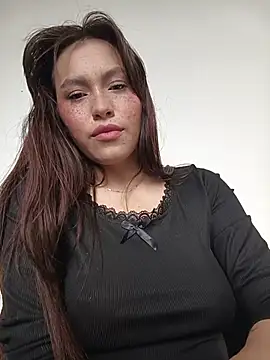 Snapshot of eriika_deep_ chatting on July 8, 2026, 6:12 pm eriika deep online show from July 8, 2026, 6:12 pm