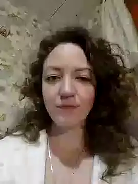 KattyLuuu online show from January 4, 2025, 8:16 pm