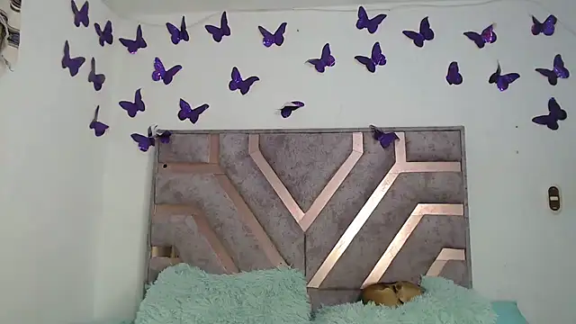 Anny Fox- online show from March 10, 2026, 4:17 am