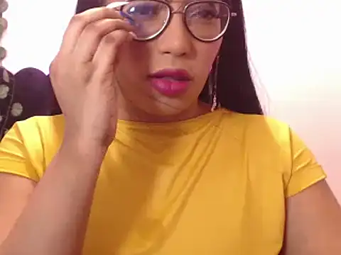 AmyBriiggs online show from September 29, 2025, 4:06 am