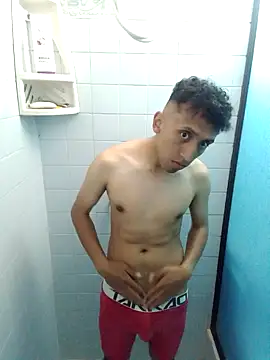 Snapshot of Alex-col chatting on December 30, 2024, 11:17 pm Alex-col online show from December 30, 2024, 11:17 pm