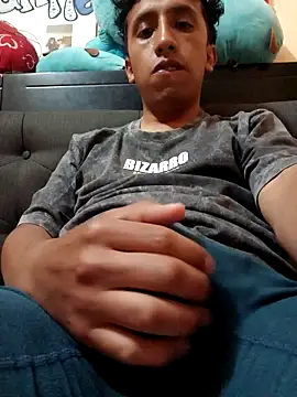 Snapshot of Alex-col chatting on November 8, 2025, 7:45 pm Alex-col online show from November 8, 2025, 7:45 pm