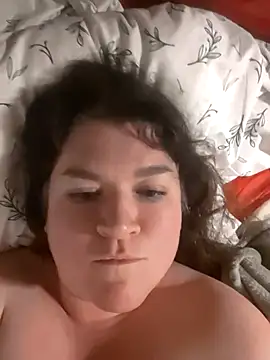 JuicyFuckinPussy online show from January 23, 2025, 7:32 am