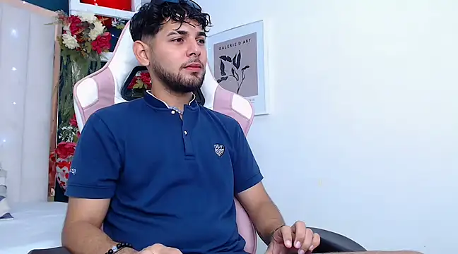 Snapshot of Samir_bear chatting on March 3, 2025, 12:27 pm Samir bear online show from March 3, 2025, 12:27 pm