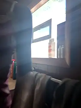 carmelbbyx22 online show from November 24, 2025, 1:55 pm