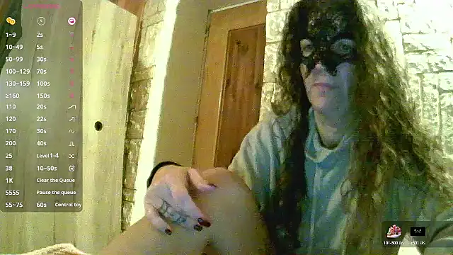 sansan2411 online show from January 13, 2025, 9:31 pm