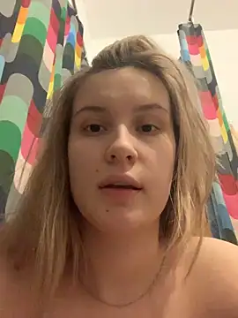 Sweet white chocolate online show from January 10, 2025, 6:53 am