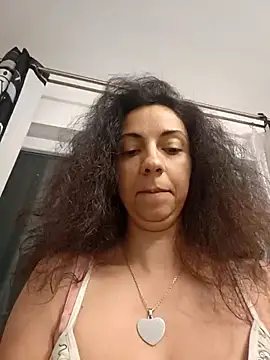 naughty69curls online show from October 27, 2025, 8:02 pm