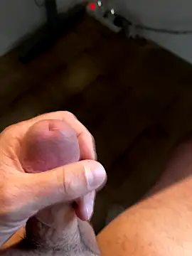 mikiss789 online show from September 12, 2025, 4:29 pm