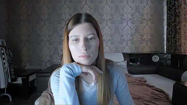 Agnes Allenn online show from September 11, 2025, 10:04 am