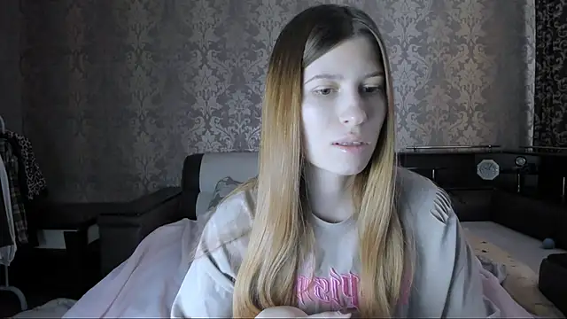 Agnes Allenn online show from November 16, 2025, 10:54 am