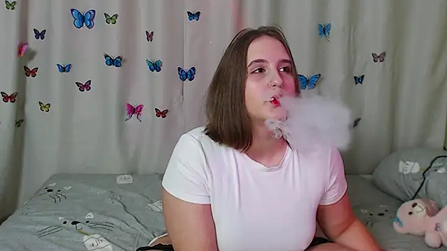 Phantommira online show from January 10, 2025, 7:32 pm