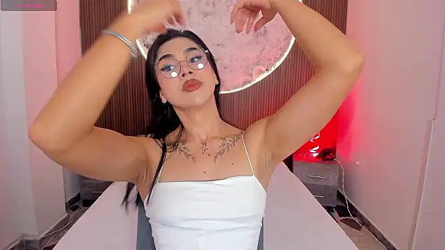 RoseCassie online show from March 6, 2026, 1:29 pm