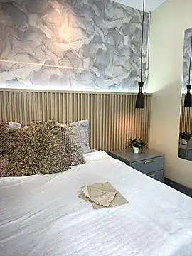 Snapshot of AinaraJimenez chatting on November 19, 2025, 7:14 pm AinaraJimenez online show from November 19, 2025, 7:14 pm