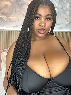 Snapshot of AinaraJimenez chatting on November 28, 2025, 7:05 pm AinaraJimenez online show from November 28, 2025, 7:05 pm