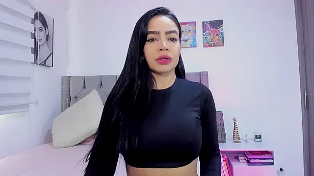 Sara Leblanc online show from December 30, 2024, 3:24 pm