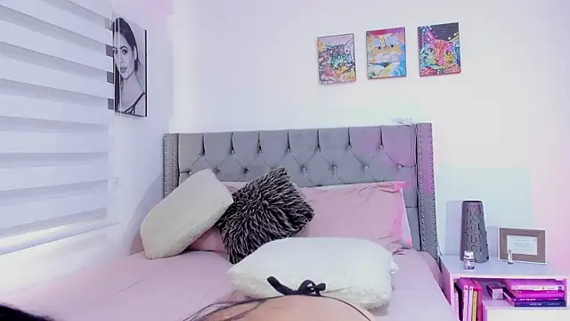 Sara Leblanc online show from January 20, 2025, 8:18 pm