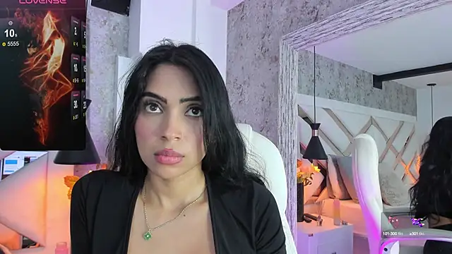 yessica monteiro online show from January 8, 2025, 12:47 pm