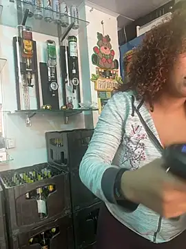 lauraltt online show from November 23, 2025, 7:13 pm