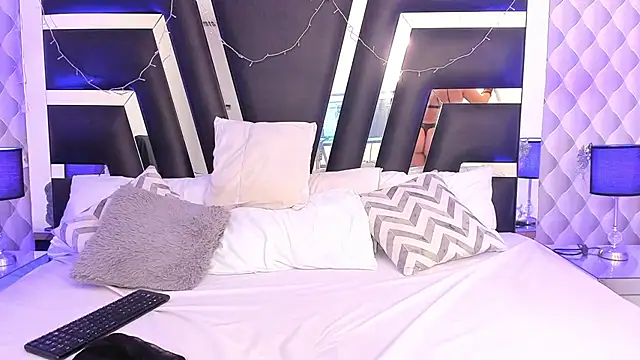 caroo gomeez online show from March 21, 2025, 3:46 pm