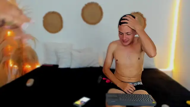 TifannyRossiii online show from March 22, 2025, 10:04 pm