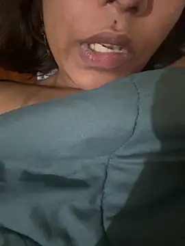 priyadevi17 online show from March 1, 2025, 10:31 pm