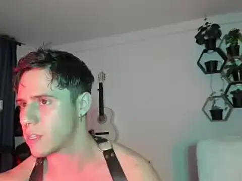 Snapshot of Antonello_Vannucci chatting on February 22, 2025, 1:33 am Antonello Vannucci online show from February 22, 2025, 1:33 am