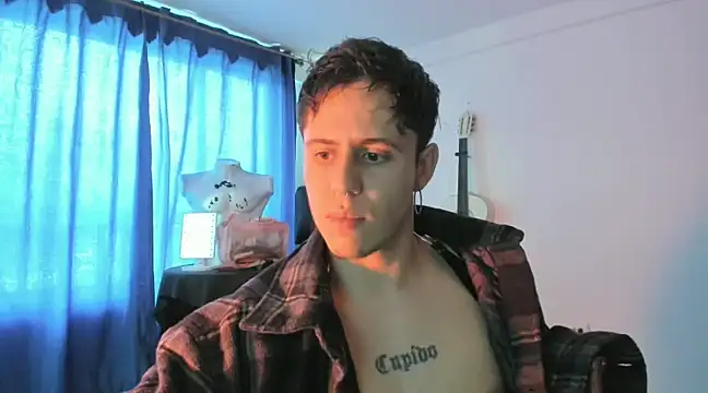 Snapshot of Antonello_Vannucci chatting on February 22, 2025, 9:15 pm Antonello Vannucci online show from February 22, 2025, 9:15 pm