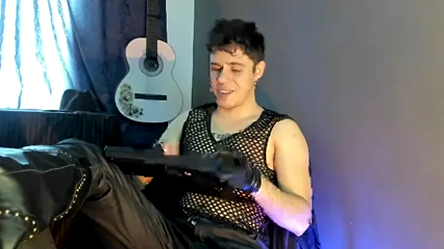 Antonello Vannucci online show from November 30, 2025, 4:33 pm