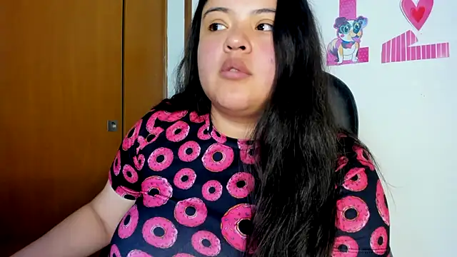 Snapshot of lizzie_c chatting on February 11, 2025, 5:40 pm lizzie c online show from February 11, 2025, 5:40 pm