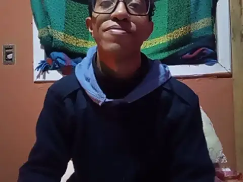 matheusroger online show from May 22, 2026, 12:07 am