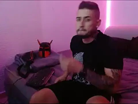 miia-liiam online show from January 11, 2025, 12:22 am