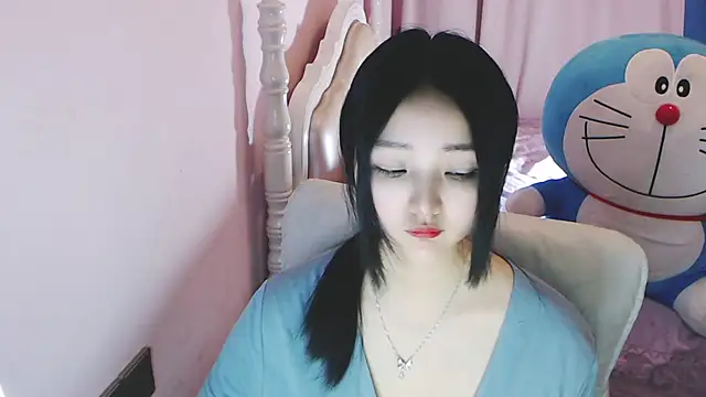 xiao-xiao-D online show from February 19, 2025, 2:23 pm