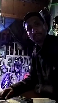 dulcedeseo13 online show from January 7, 2026, 3:25 pm