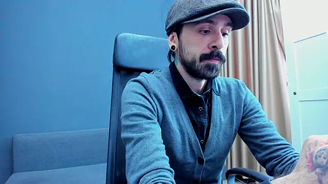 AxelColton online show from December 21, 2025, 11:39 am