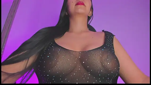 nathyy garcia online show from June 17, 2026, 3:42 am