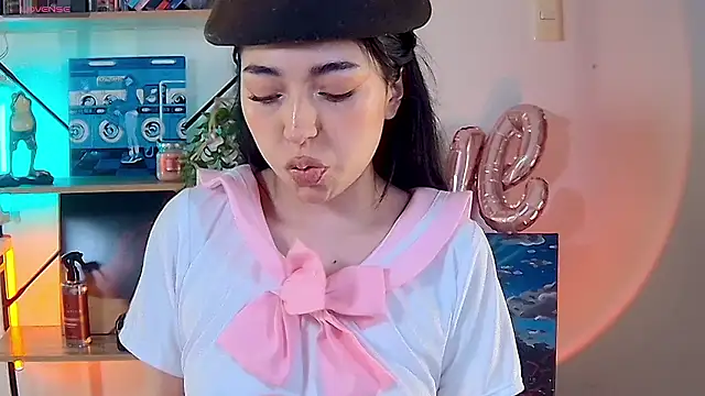 Sweet Nyx online show from February 16, 2026, 11:01 pm