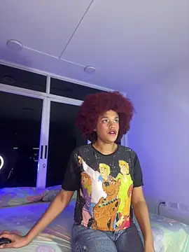 loladupont online show from April 9, 2026, 2:44 am