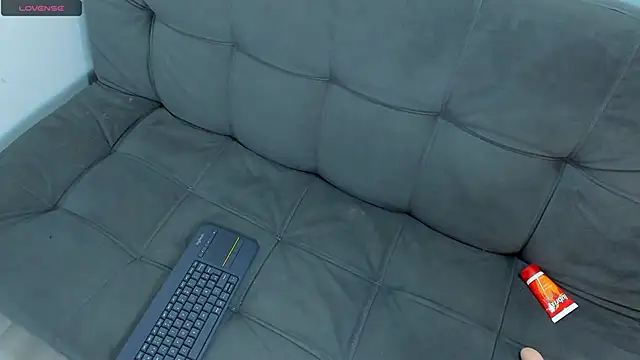 Snapshot of AbrilSonne chatting on January 10, 2025, 12:49 am AbrilSonne online show from January 10, 2025, 12:49 am