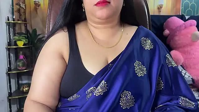 FlatVincy4 online show from March 26, 2026, 7:14 am