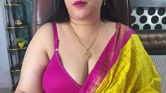 Snapshot of FlatVincy4 chatting on May 7, 2026, 7:47 am FlatVincy4 online show from May 7, 2026, 7:47 am